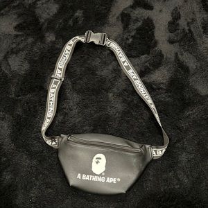 BAPE BAG (BATHING APE MAN BAG)